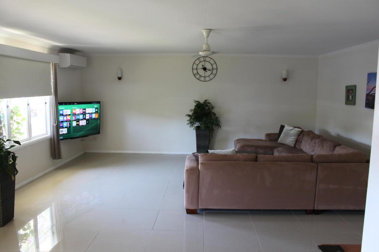 Edge Hill Clean & Green Cairns, 7 Minutes From The Airport, 7 Minutes To Cairns Cbd & Reef Fleet Terminal Exterior foto